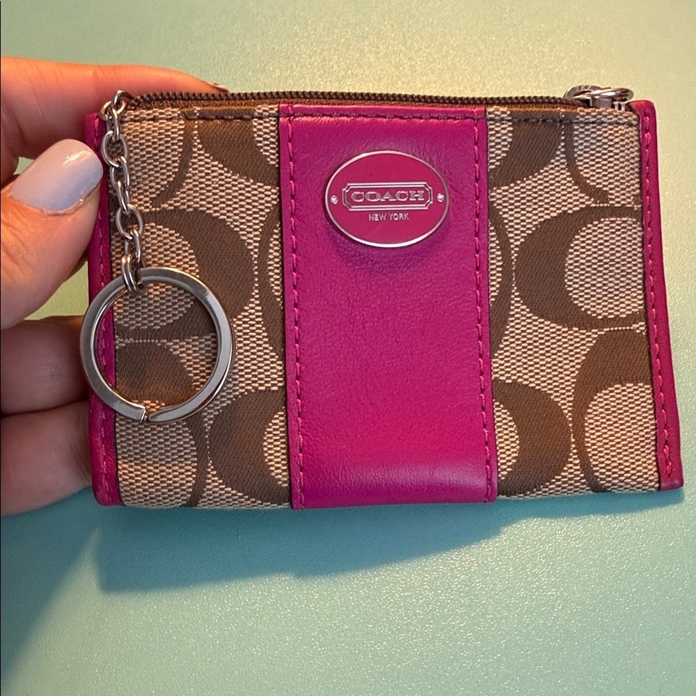 Coach Fuchsia Brown Signature Key coin purse keychain pink wallet card slot - Picture 7 of 8